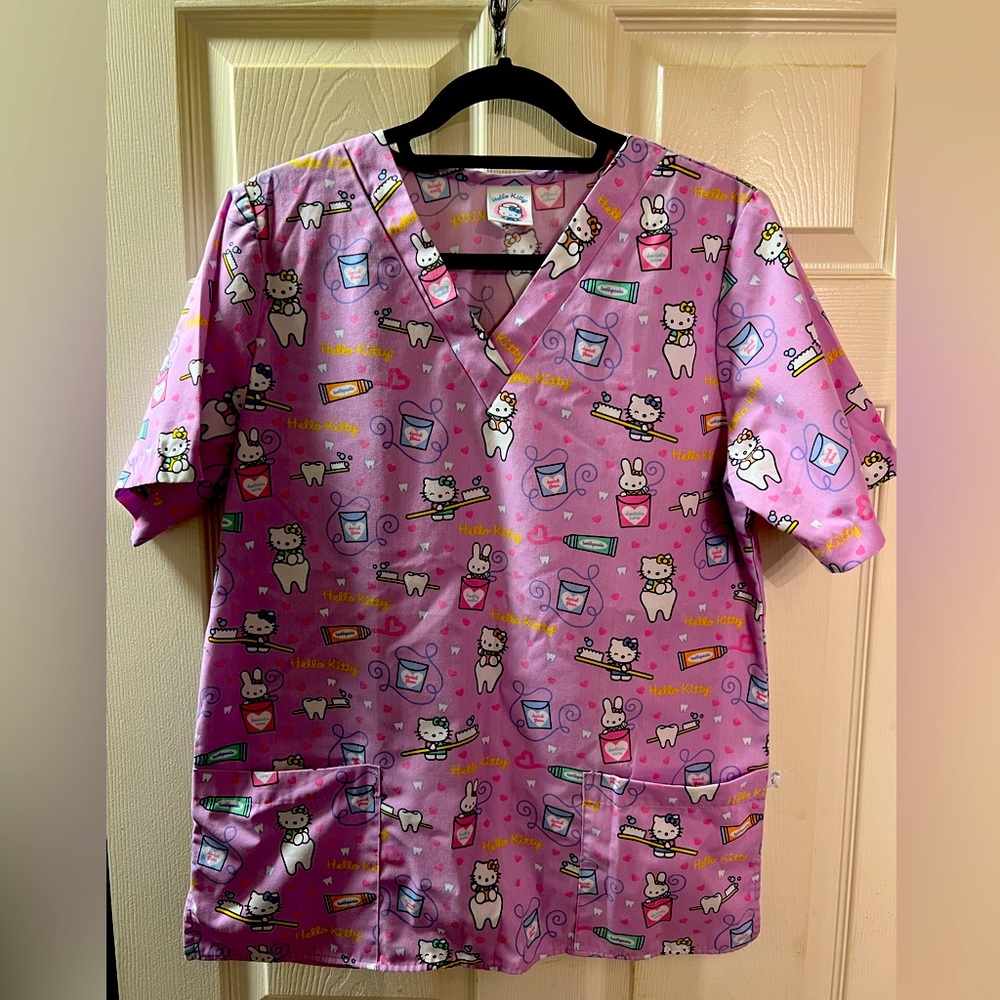 Hello Kitty Dental Scrub Top, Size S, Lavender